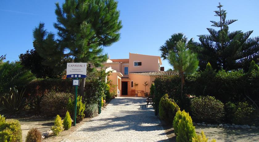 CANAVIAL I & II APARTAMENTOS 3*