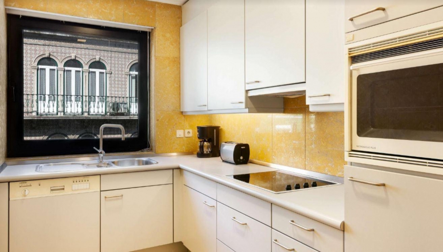 LISBON SERVICED APARTMENTS MARQUAS DE POMBAL 4*