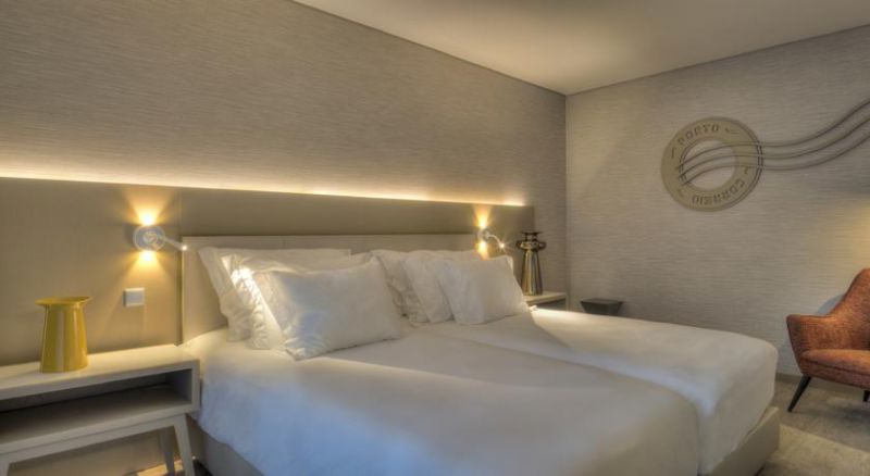 NH COLLECTION PORTO BATALHA 4*