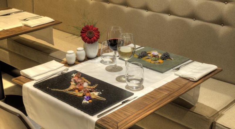 NH COLLECTION PORTO BATALHA 4*