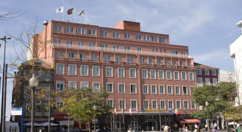 QUALITY INN PRACA DA BATALHA PORT 3*