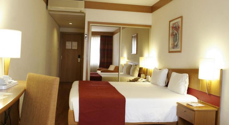 QUALITY INN PRACA DA BATALHA PORT 3*