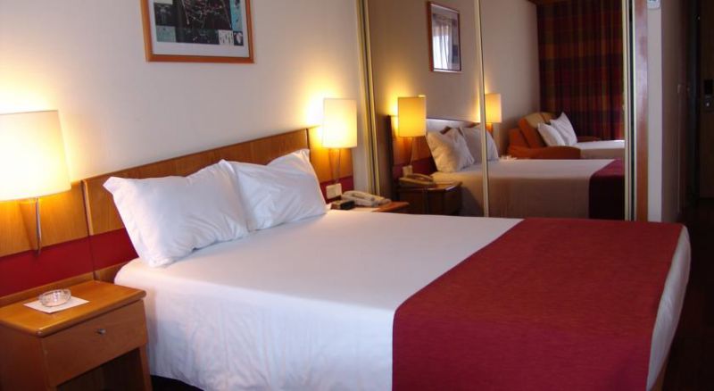 QUALITY INN PRACA DA BATALHA PORT 3*