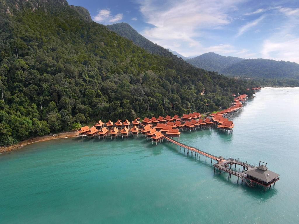 BERJAYA LANGKAWI BEACH & SPA RESORT 4*