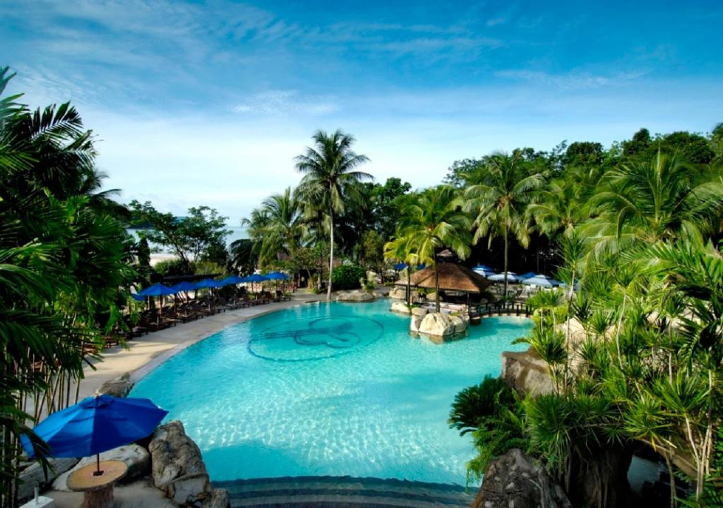 BERJAYA LANGKAWI BEACH & SPA RESORT 4*