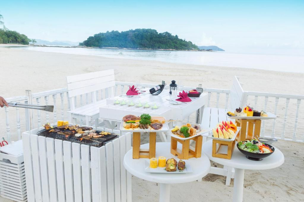BERJAYA LANGKAWI BEACH & SPA RESORT 4*