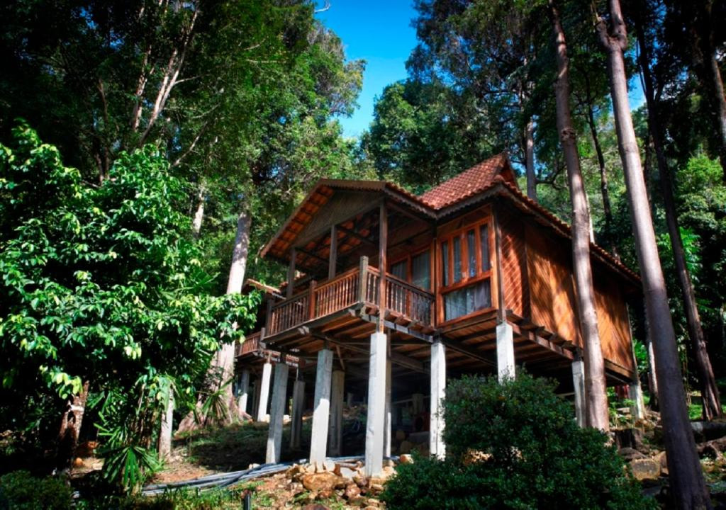 BERJAYA LANGKAWI BEACH & SPA RESORT 4*