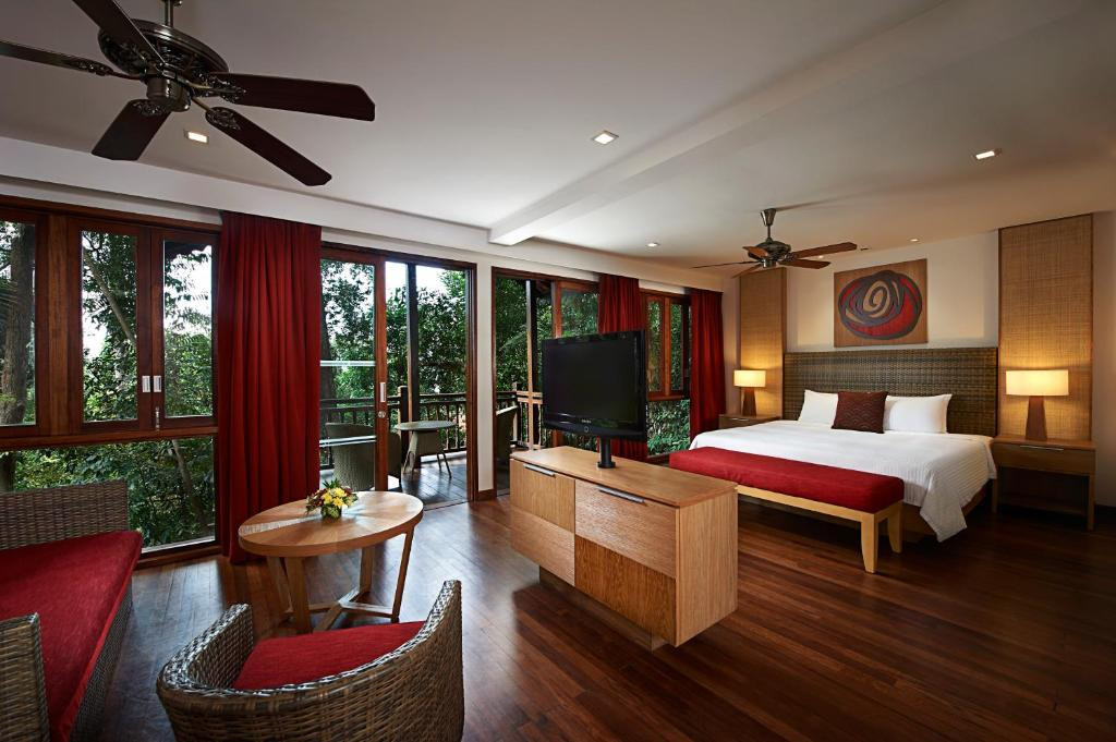 BERJAYA LANGKAWI BEACH & SPA RESORT 4*