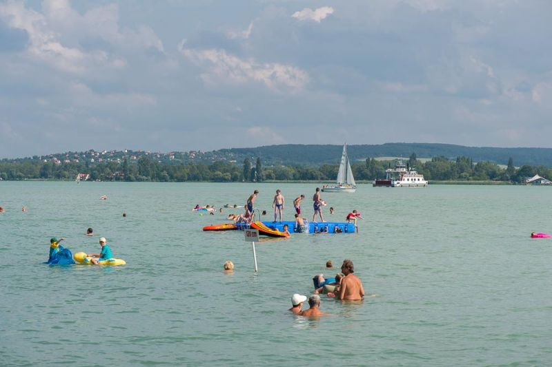 CLUB TIHANY 4*