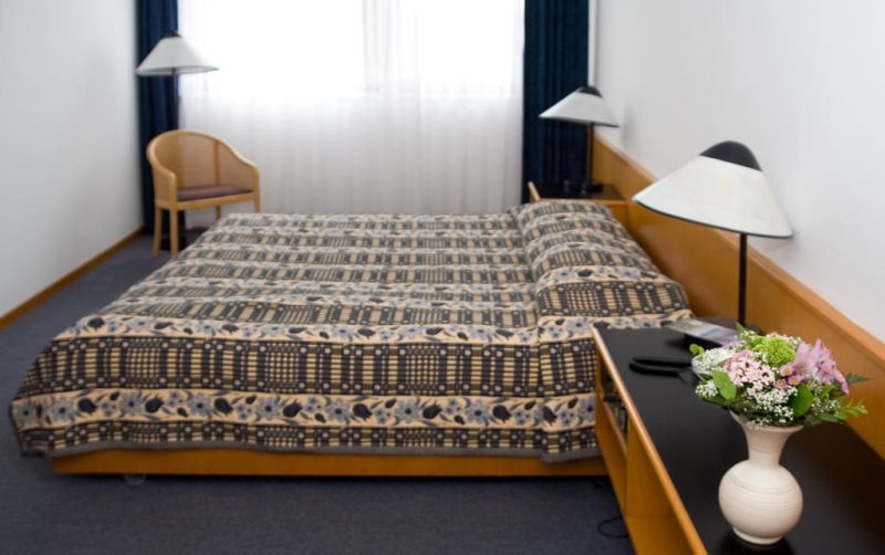 CLUB TIHANY 4*