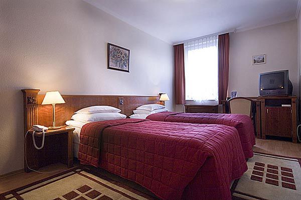 GOLD HOTEL WINE AND DINE (EX. BUDA) 4*