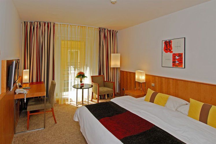 K+K HOTEL OPERA 4*
