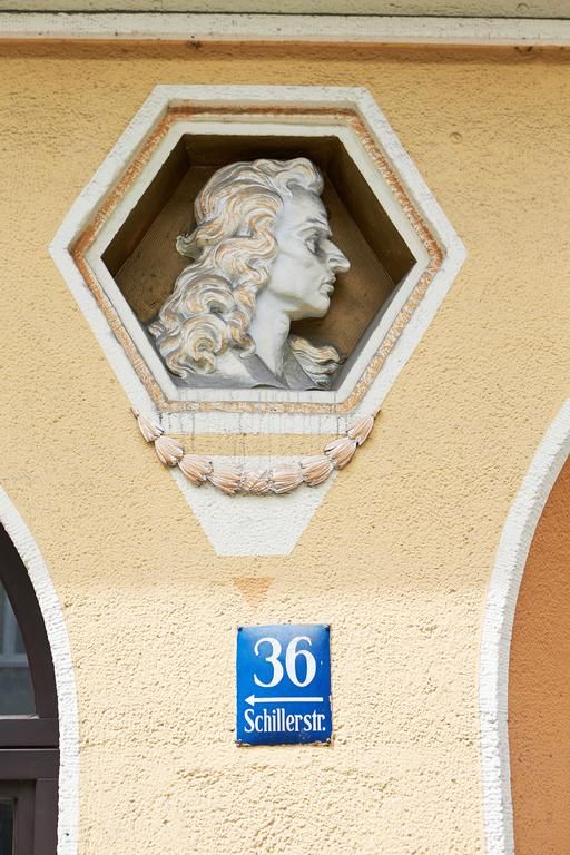 BRUNNENHOF 3*