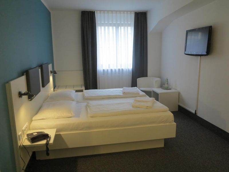 BRUNNENHOF 3*