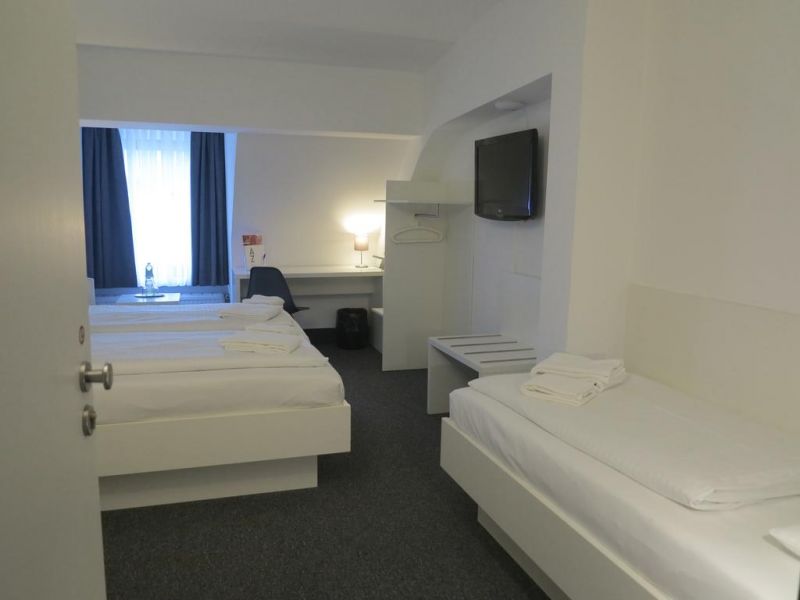 BRUNNENHOF 3*