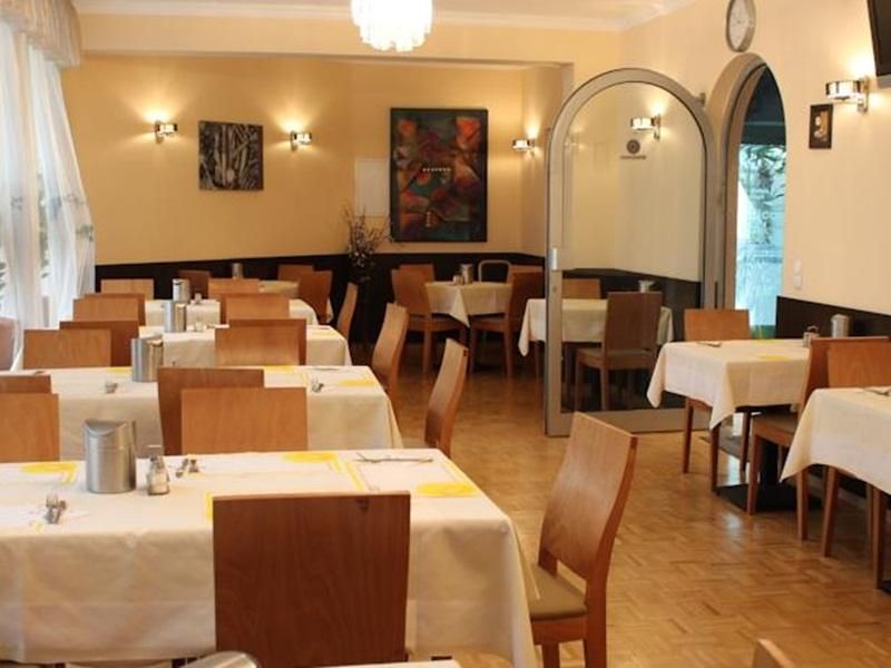 CITY HOTEL MERCATOR 3*