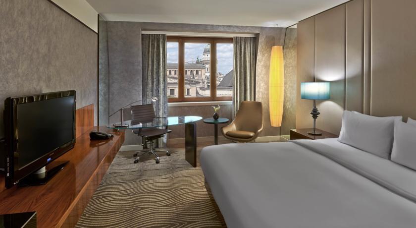 HILTON BERLIN 5*