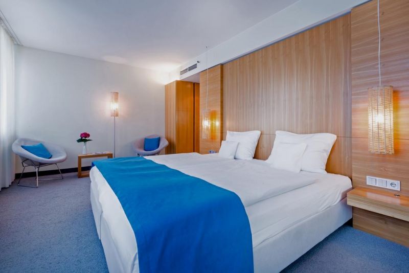 LINDNER HOTEL AM KU`DAMM 4*