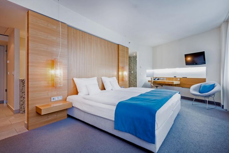 LINDNER HOTEL AM KU`DAMM 4*