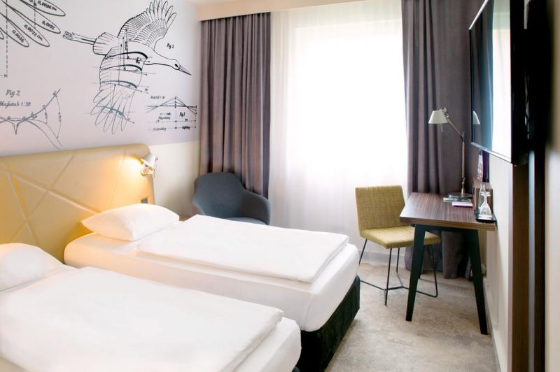 MERCURE HOTEL BERLIN HENNIGSDORF 4*