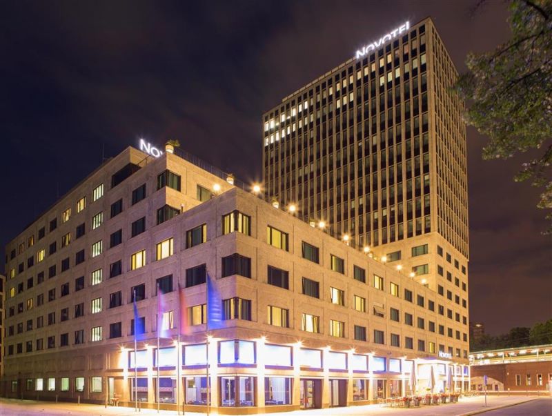 NOVOTEL BERLIN AM TIERGARTEN 4*