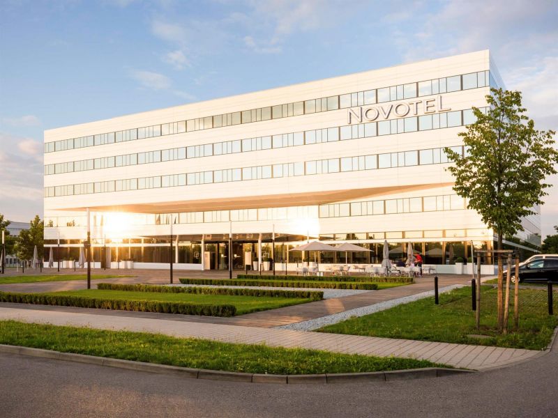 NOVOTEL MUENCHEN AIRPORT 3*