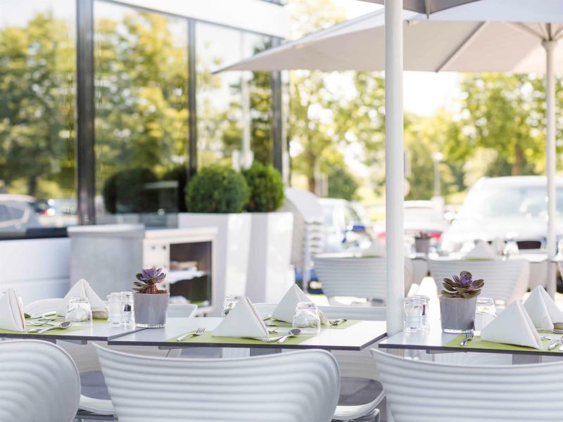 NOVOTEL MUENCHEN AIRPORT 3*