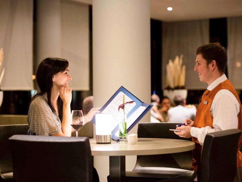 NOVOTEL MUENCHEN AIRPORT 3*