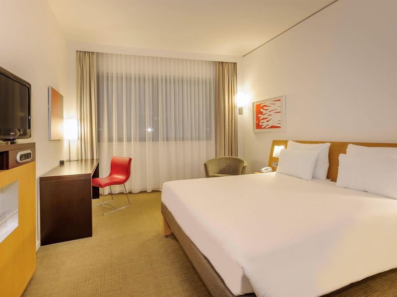 NOVOTEL MUENCHEN AIRPORT 3*