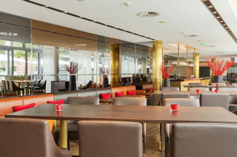 RADISSON BLU MEDIA HARBOUR 4*