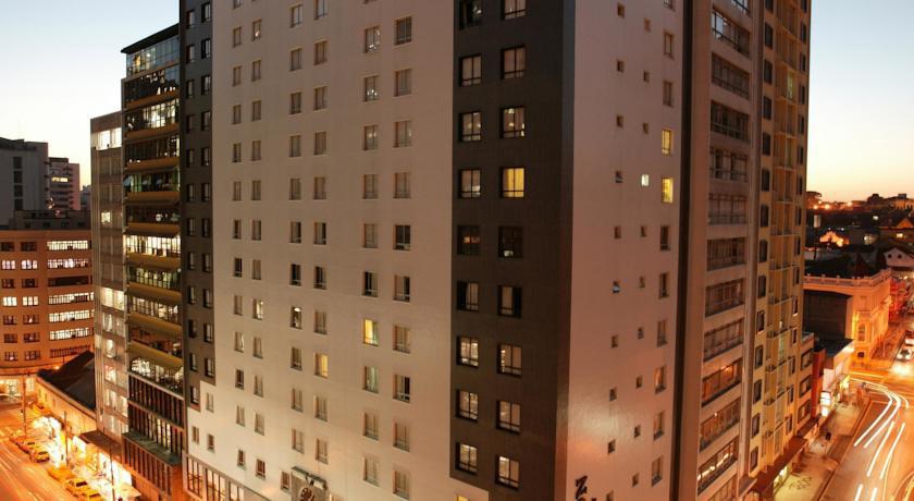 BOURBON CURITIBA CONVENTION 5*