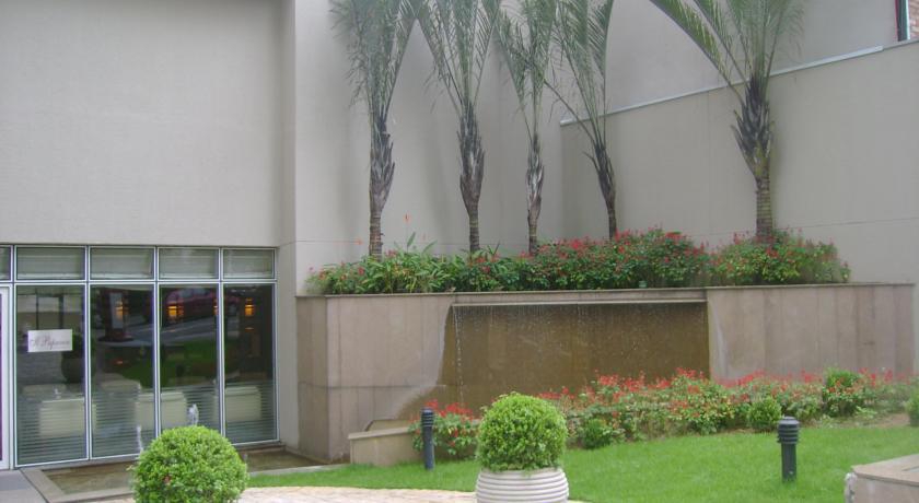 QUALITY HOTEL JARDINS 4*