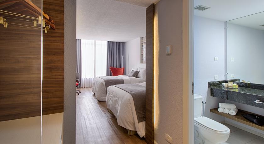 RADISSON CURITIBA 5*
