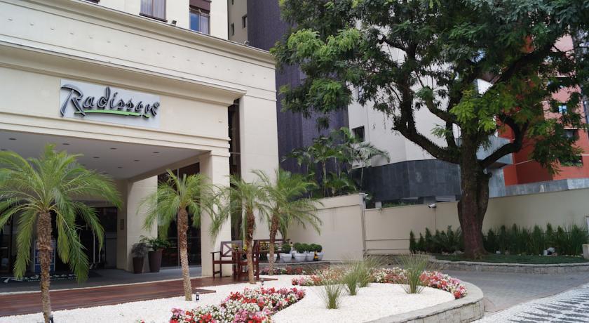 RADISSON CURITIBA 5*