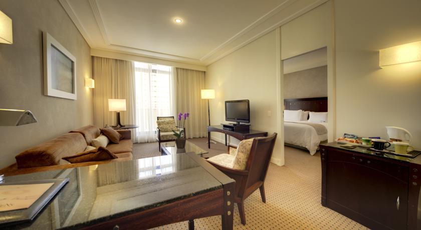 RADISSON CURITIBA 5*