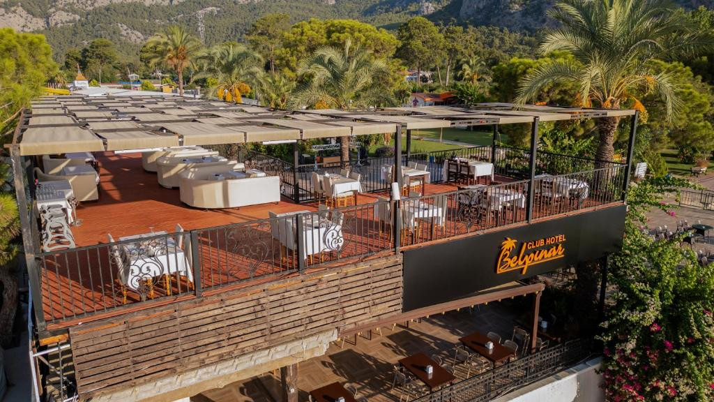 CLUB HOTEL BELPINAR 4*