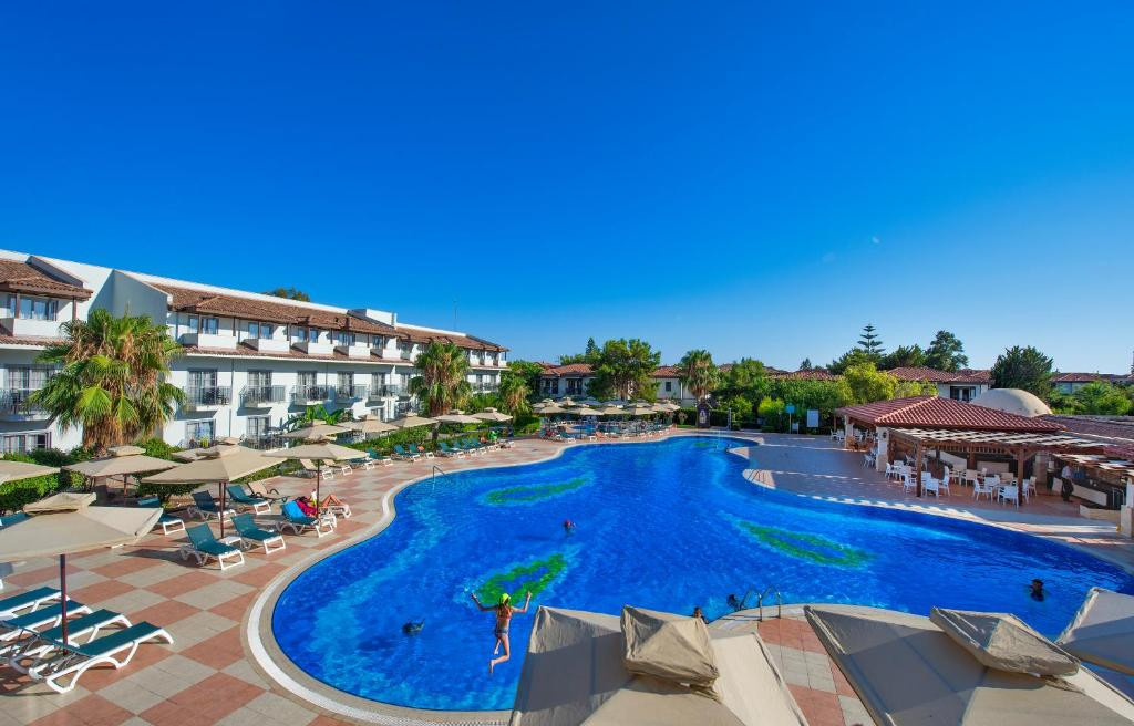 CLUB NENA 5*