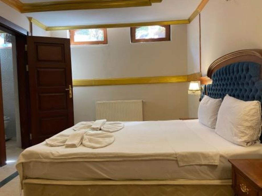 ARUNA HOTEL 4*