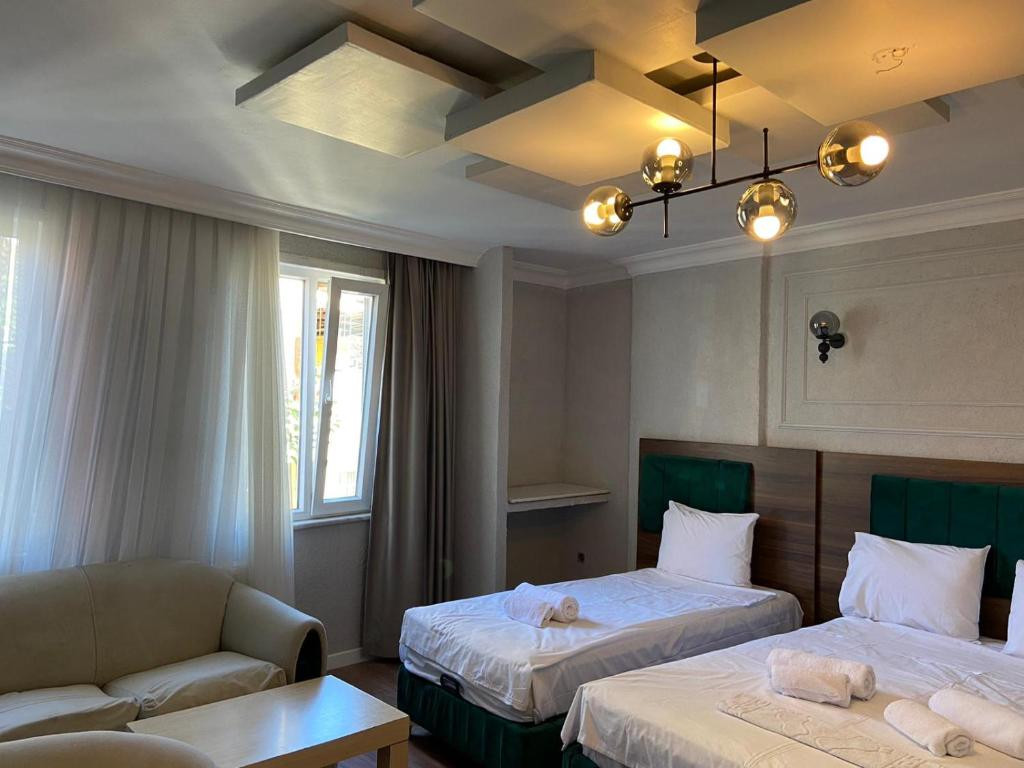 ARUNA HOTEL 4*
