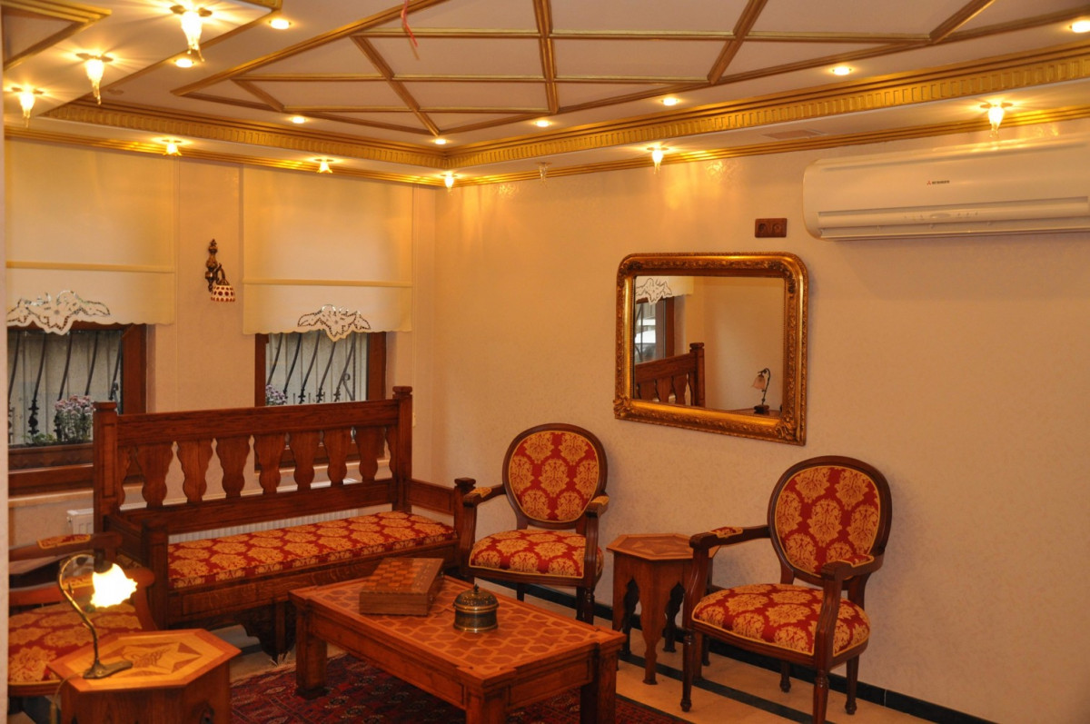 ARUNA HOTEL 4*