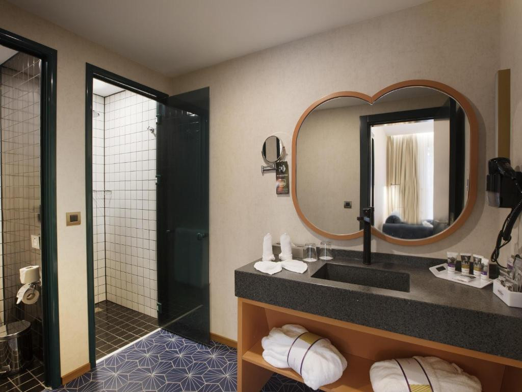 MERCURE ISTANBUL BAKIRKOY (EX. BLUE REGENCY HOTEL BAKIRKOY) 4*