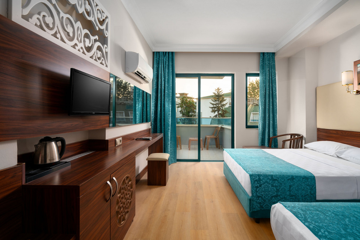 CARETTA RELAX HOTEL (EX. XENO RELAX HOTEL) 4*