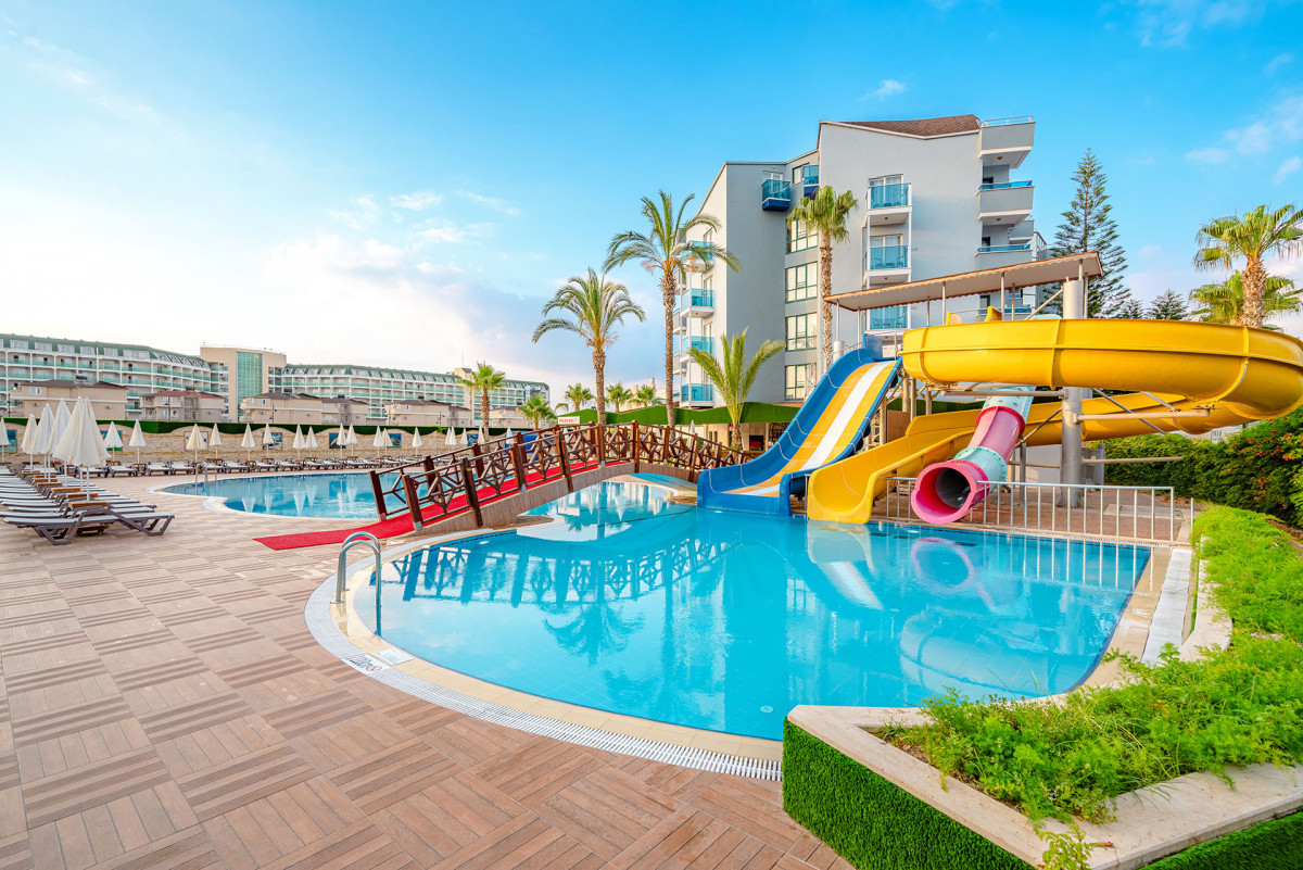 CARETTA RELAX HOTEL (EX. XENO RELAX HOTEL) 4*