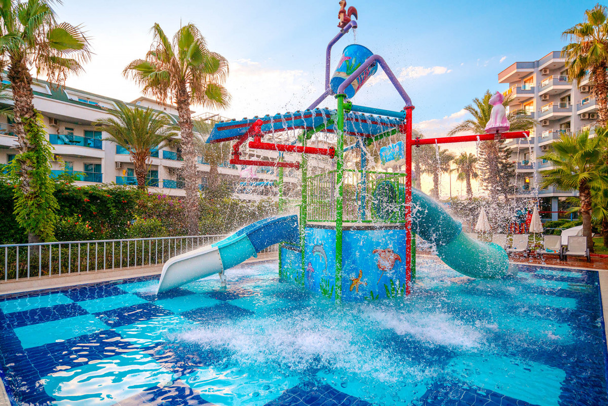 CARETTA RELAX HOTEL (EX. XENO RELAX HOTEL) 4*