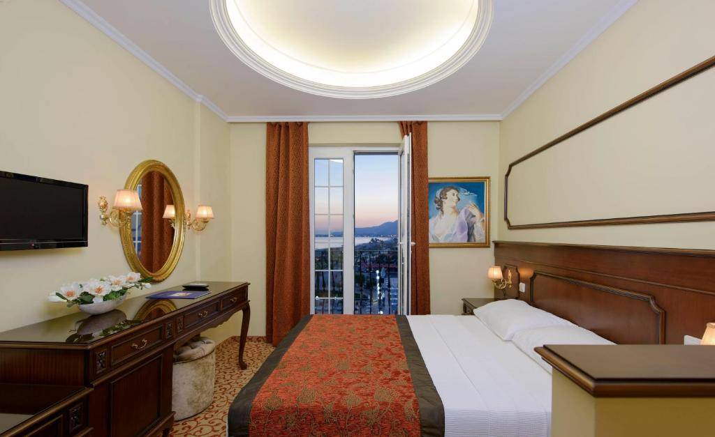 ANTIQUE ROMAN PALACE MUSEUM HOTEL ADULTS ONLY 16+ 5*