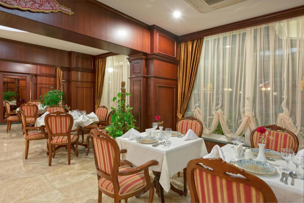 ANTIQUE ROMAN PALACE MUSEUM HOTEL ADULTS ONLY 16+ 5*