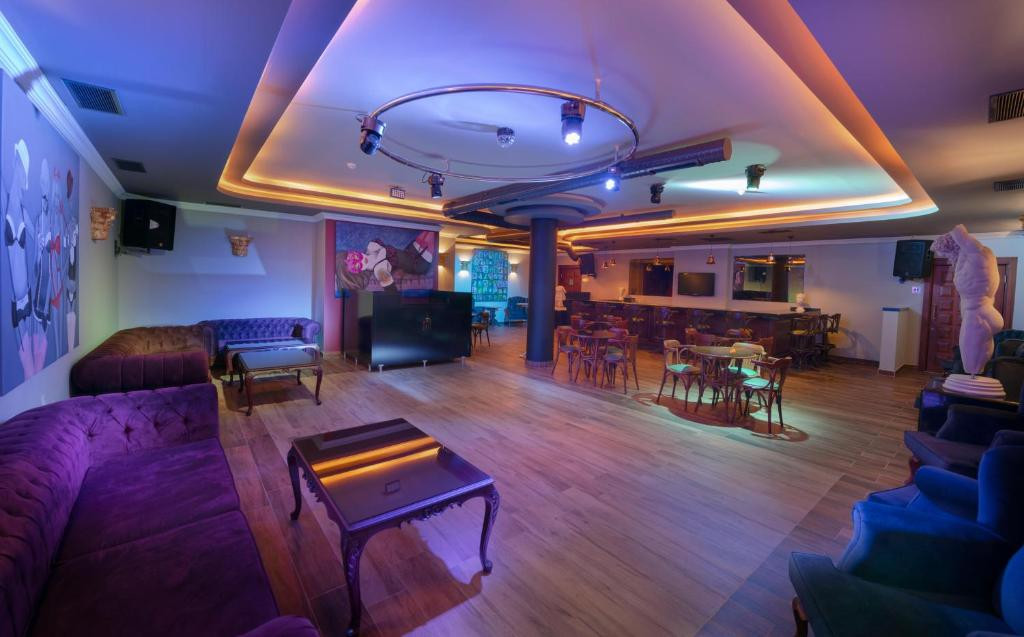 ANTIQUE ROMAN PALACE MUSEUM HOTEL ADULTS ONLY 16+ 5*