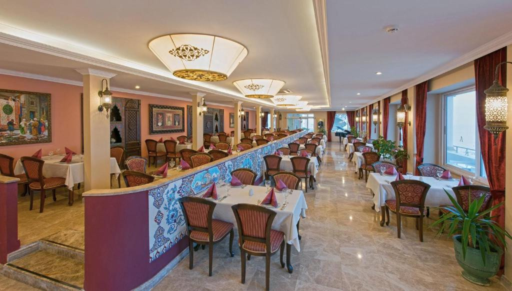 ANTIQUE ROMAN PALACE MUSEUM HOTEL ADULTS ONLY 16+ 5*