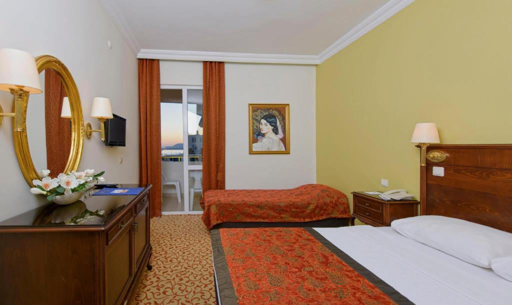 ANTIQUE ROMAN PALACE MUSEUM HOTEL ADULTS ONLY 16+ 5*