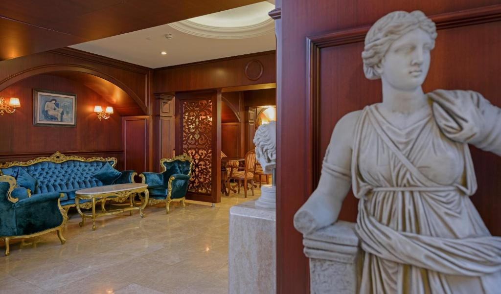 ANTIQUE ROMAN PALACE MUSEUM HOTEL ADULTS ONLY 16+ 5*